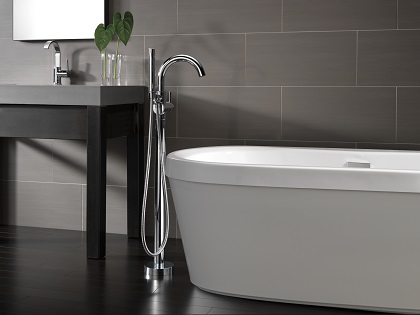 Synergy Freestanding Tub