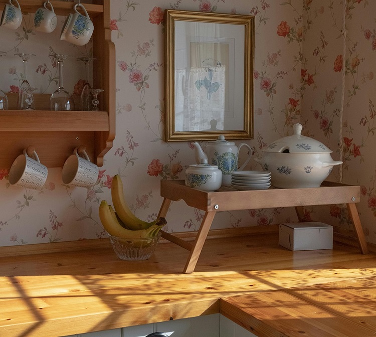 Textiles and Patters - English Country Kitchen