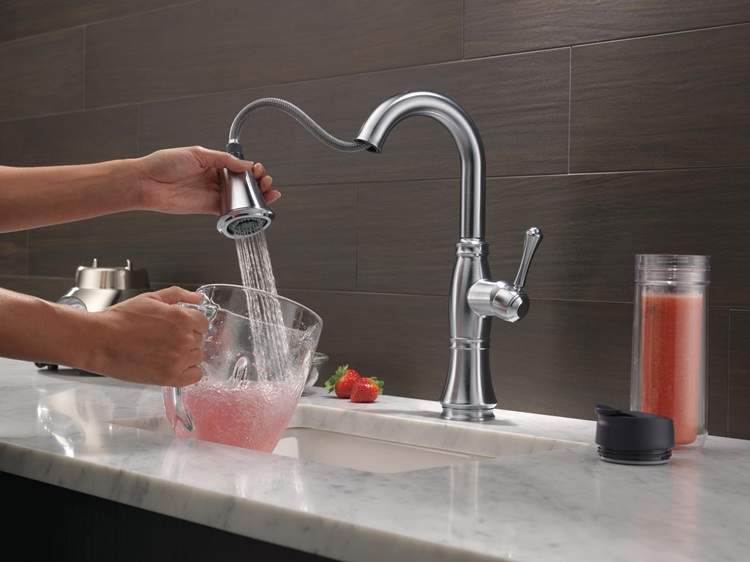 Delta Single Handle Pulldown Bar/Prep Faucet